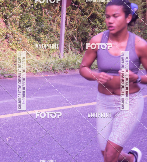 Buy your photos of the eventMeia Maratona Internacional de Peru�be on Fotop