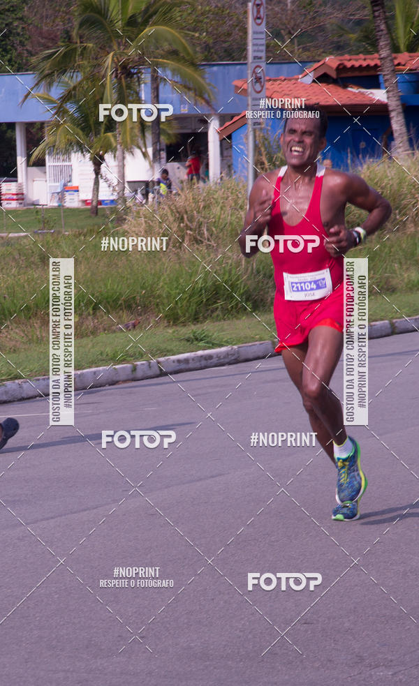 Buy your photos of the eventMeia Maratona Internacional de Peru�be on Fotop