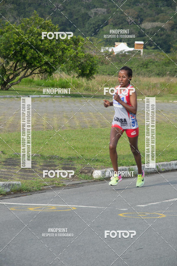 Buy your photos of the eventMeia Maratona Internacional de Peru�be on Fotop