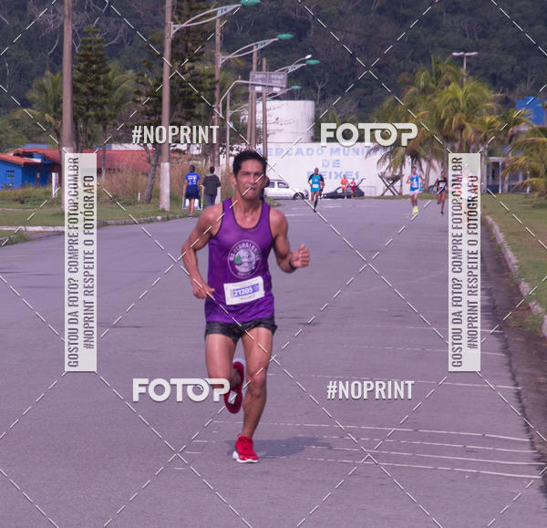 Buy your photos of the eventMeia Maratona Internacional de Peru�be on Fotop