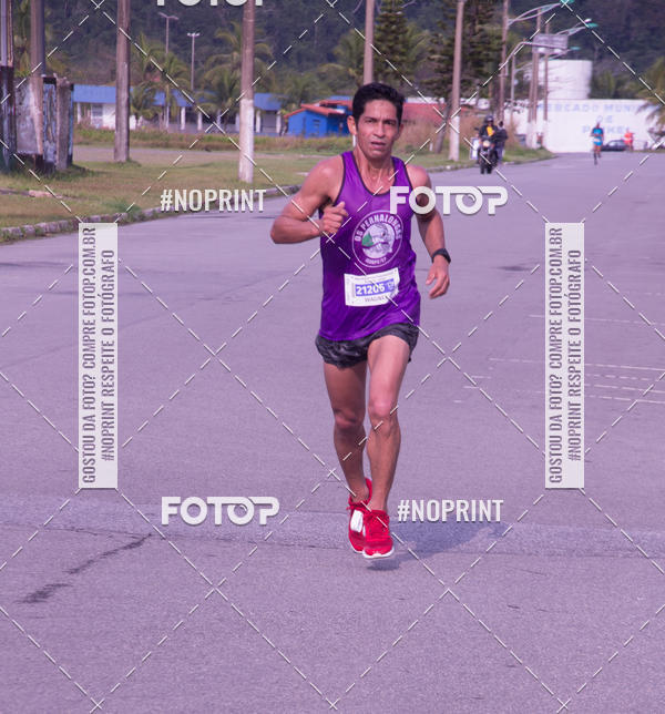 Buy your photos of the eventMeia Maratona Internacional de Peru�be on Fotop