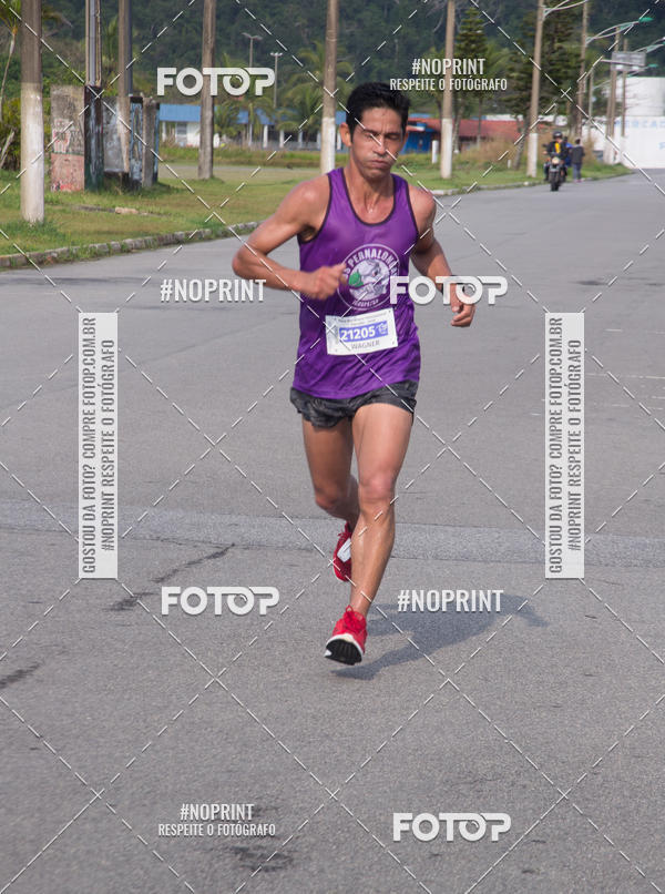 Buy your photos of the eventMeia Maratona Internacional de Peru�be on Fotop