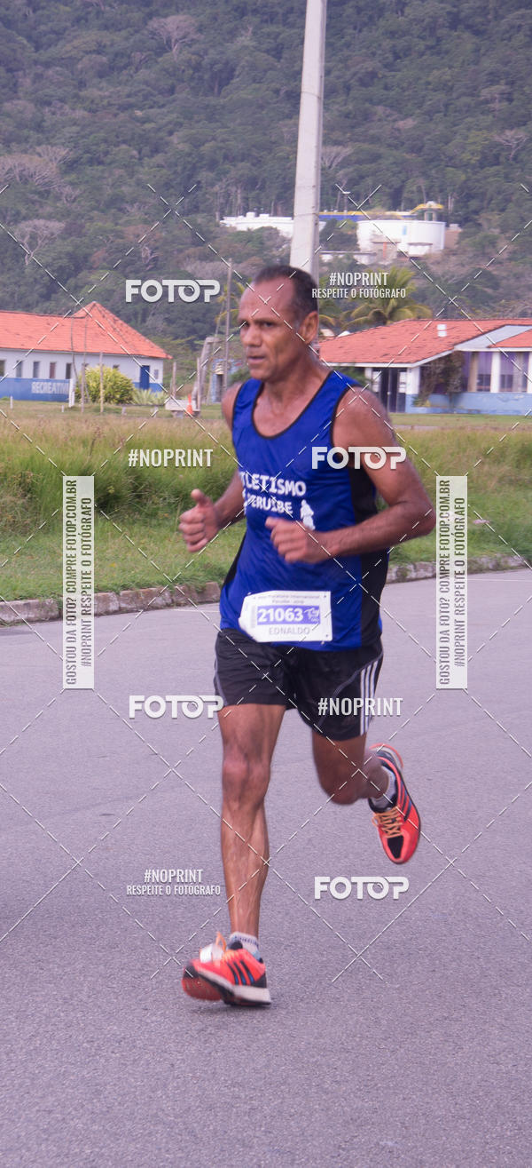 Buy your photos of the eventMeia Maratona Internacional de Peru�be on Fotop