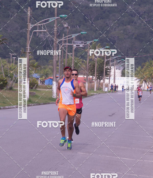 Buy your photos of the eventMeia Maratona Internacional de Peru�be on Fotop