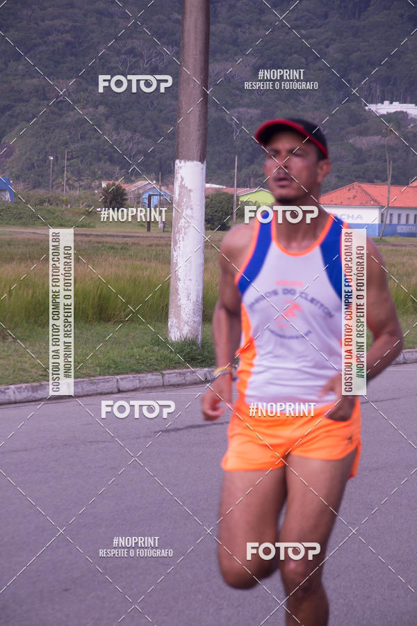 Buy your photos of the eventMeia Maratona Internacional de Peru�be on Fotop