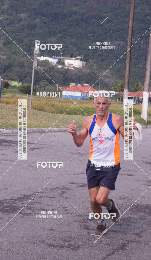 Buy your photos of the eventMeia Maratona Internacional de Peru�be on Fotop