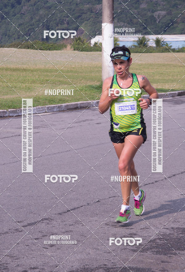 Buy your photos of the eventMeia Maratona Internacional de Peru�be on Fotop