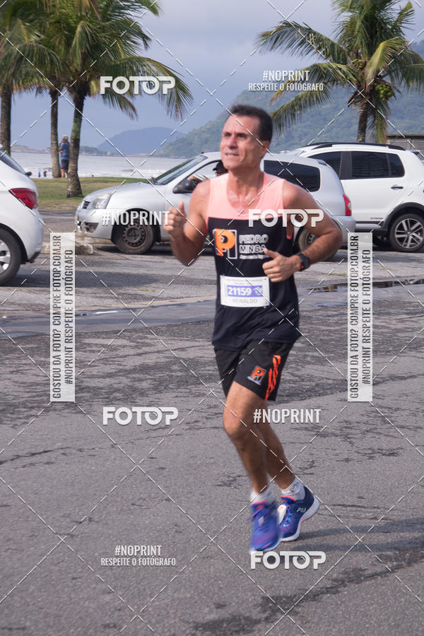 Buy your photos of the eventMeia Maratona Internacional de Peru�be on Fotop