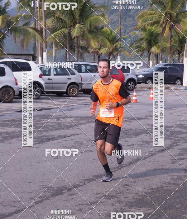 Buy your photos of the eventMeia Maratona Internacional de Peru�be on Fotop