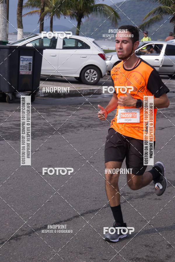 Buy your photos of the eventMeia Maratona Internacional de Peru�be on Fotop