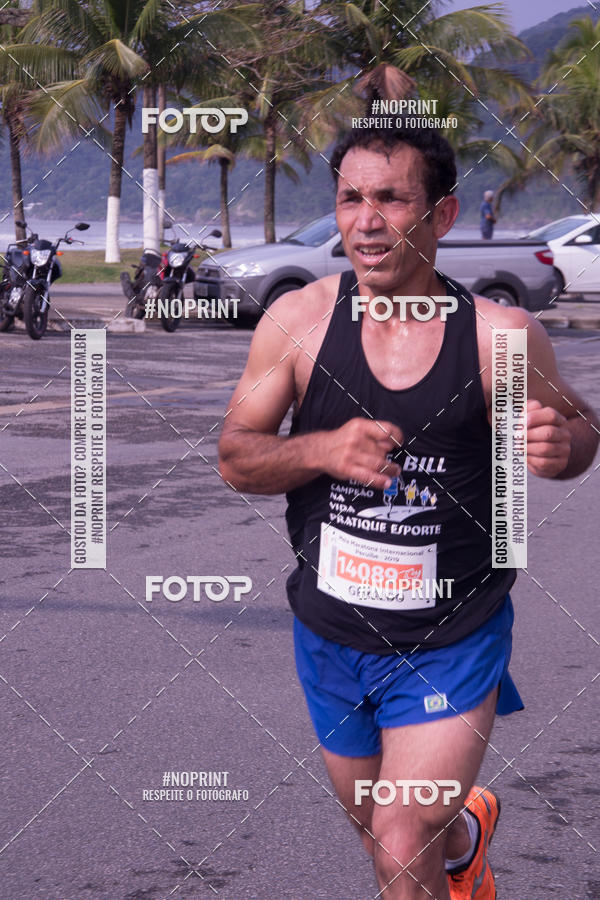 Buy your photos of the eventMeia Maratona Internacional de Peru�be on Fotop