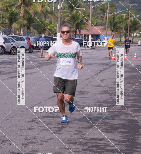 Buy your photos of the eventMeia Maratona Internacional de Peru�be on Fotop