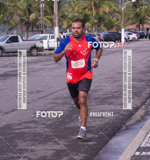 Buy your photos of the eventMeia Maratona Internacional de Peru�be on Fotop