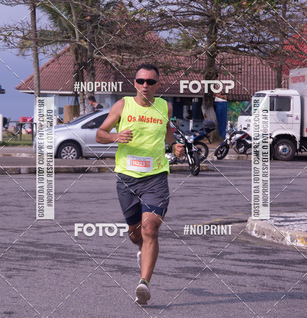 Buy your photos of the eventMeia Maratona Internacional de Peru�be on Fotop