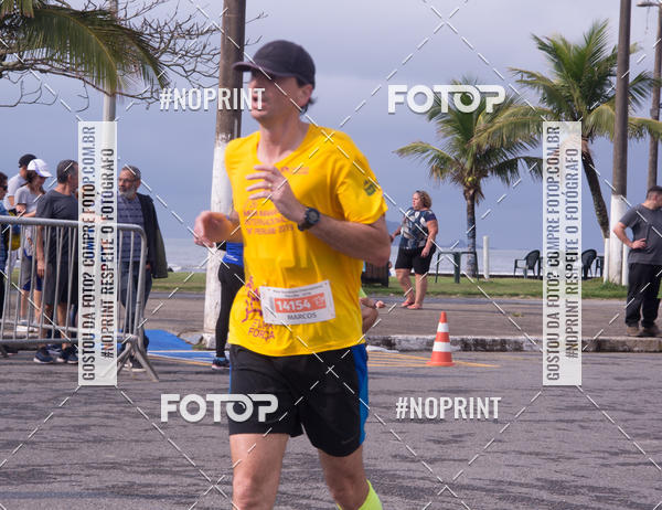 Buy your photos of the eventMeia Maratona Internacional de Peru�be on Fotop