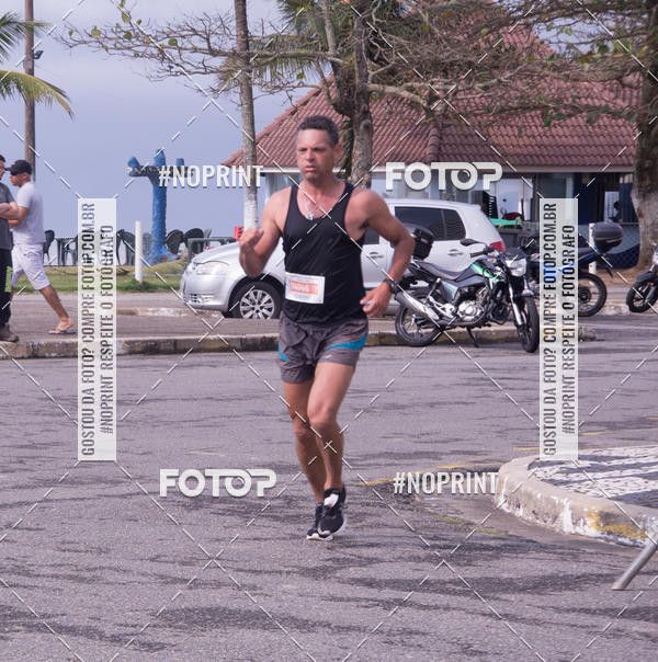 Buy your photos of the eventMeia Maratona Internacional de Peru�be on Fotop