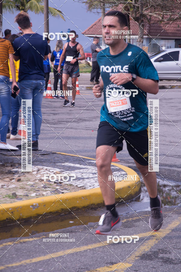 Buy your photos of the eventMeia Maratona Internacional de Peru�be on Fotop