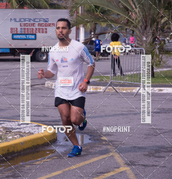 Buy your photos of the eventMeia Maratona Internacional de Peru�be on Fotop