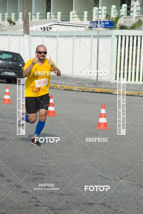 Buy your photos of the eventMeia Maratona Internacional de Peru�be on Fotop