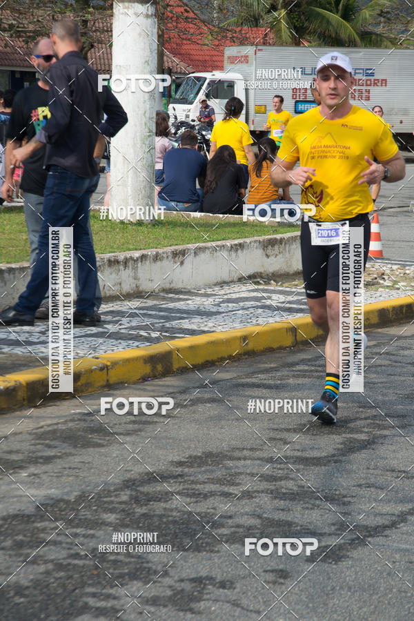 Buy your photos of the eventMeia Maratona Internacional de Peru�be on Fotop