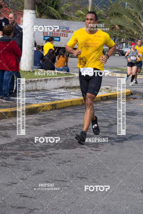 Buy your photos of the eventMeia Maratona Internacional de Peru�be on Fotop