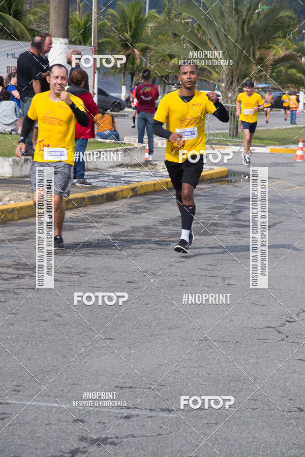 Buy your photos of the eventMeia Maratona Internacional de Peru�be on Fotop