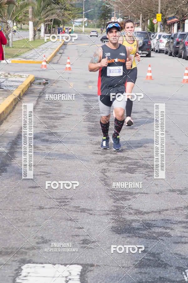 Buy your photos of the eventMeia Maratona Internacional de Peru�be on Fotop
