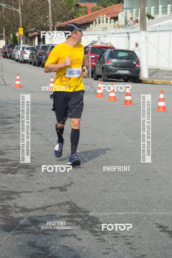 Buy your photos of the eventMeia Maratona Internacional de Peru�be on Fotop