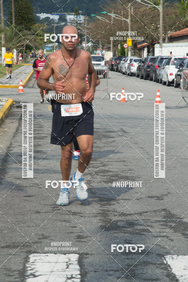 Buy your photos of the eventMeia Maratona Internacional de Peru�be on Fotop