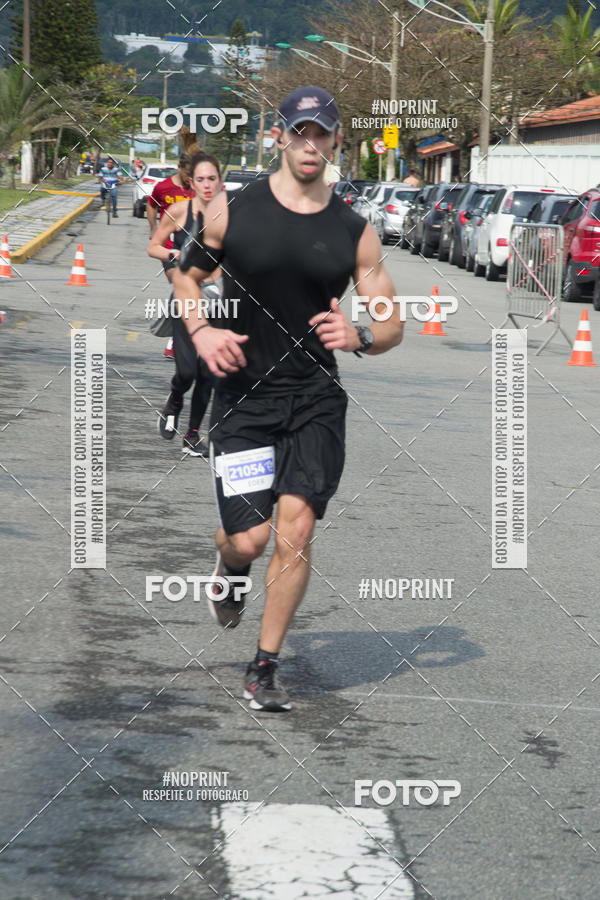 Buy your photos of the eventMeia Maratona Internacional de Peru�be on Fotop