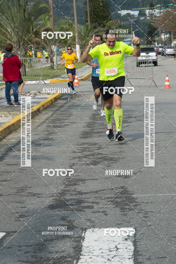 Buy your photos of the eventMeia Maratona Internacional de Peru�be on Fotop