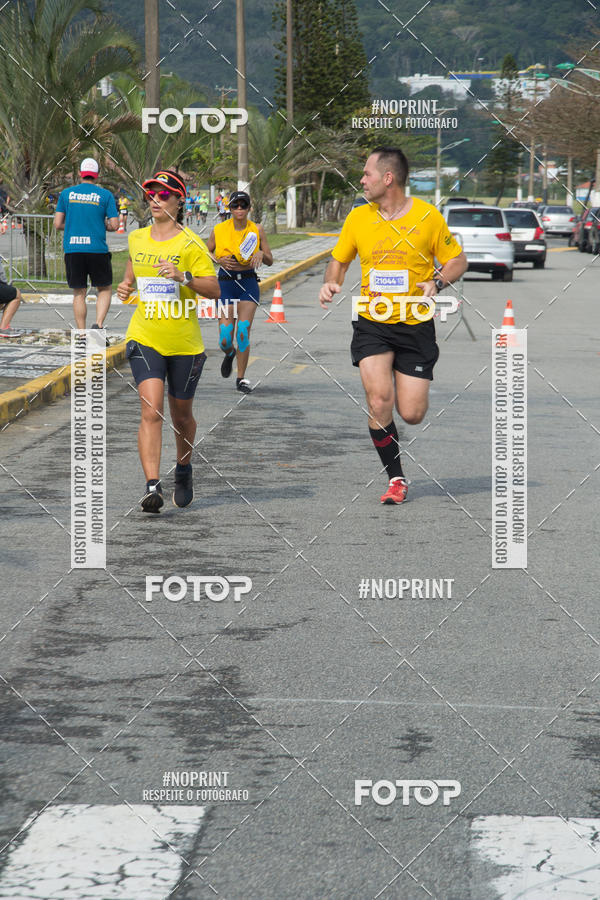 Buy your photos of the eventMeia Maratona Internacional de Peru�be on Fotop