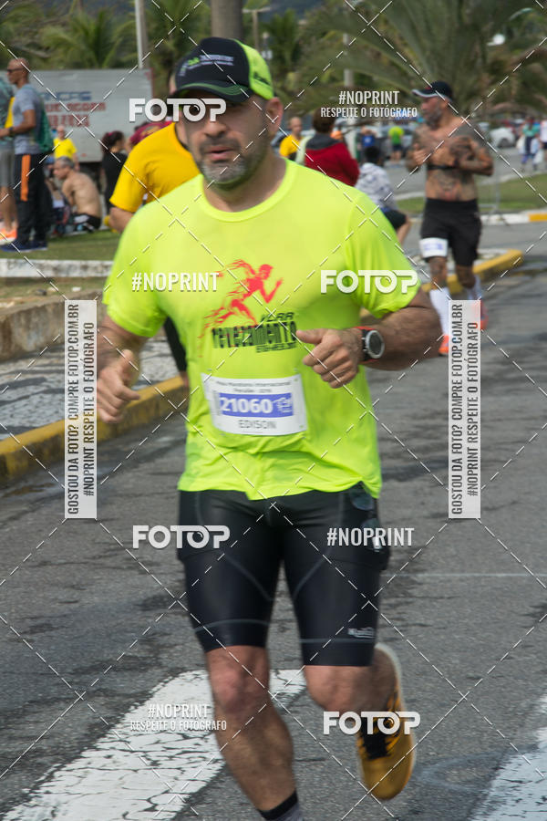 Buy your photos of the eventMeia Maratona Internacional de Peru�be on Fotop