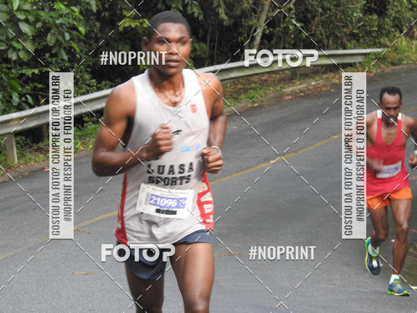 Buy your photos of the eventMeia Maratona Internacional de Peru�be on Fotop
