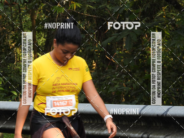 Buy your photos of the eventMeia Maratona Internacional de Peru�be on Fotop