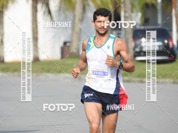 Buy your photos of the eventMeia Maratona Internacional de Peru�be on Fotop