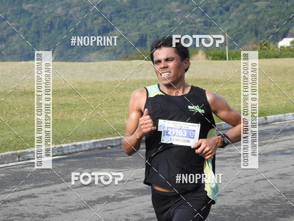 Buy your photos of the eventMeia Maratona Internacional de Peru�be on Fotop