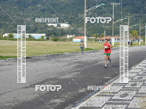 Buy your photos of the eventMeia Maratona Internacional de Peru�be on Fotop