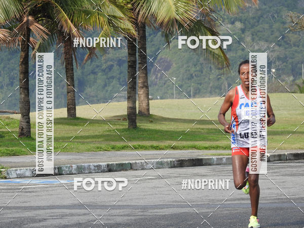 Buy your photos of the eventMeia Maratona Internacional de Peru�be on Fotop