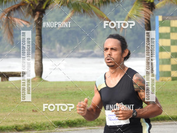 Buy your photos of the eventMeia Maratona Internacional de Peru�be on Fotop