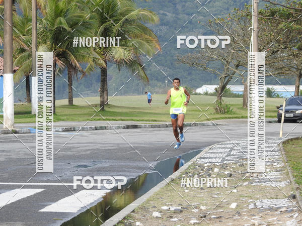 Buy your photos of the eventMeia Maratona Internacional de Peru�be on Fotop