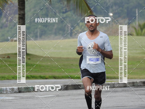 Buy your photos of the eventMeia Maratona Internacional de Peru�be on Fotop