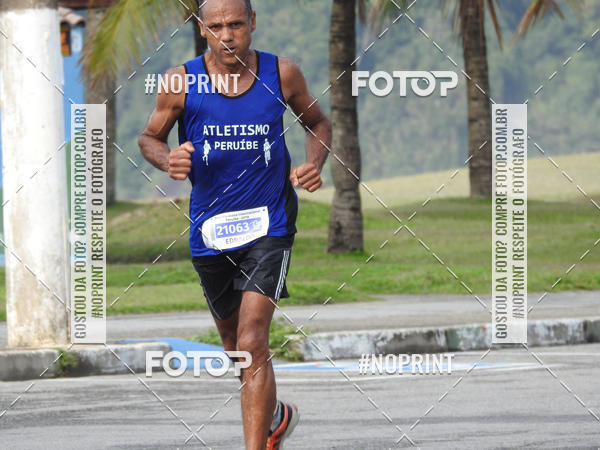 Buy your photos of the eventMeia Maratona Internacional de Peru�be on Fotop