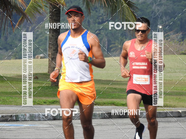 Buy your photos of the eventMeia Maratona Internacional de Peru�be on Fotop