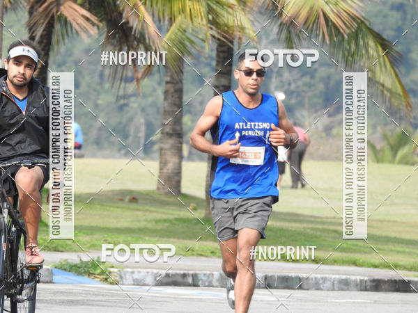 Buy your photos of the eventMeia Maratona Internacional de Peru�be on Fotop