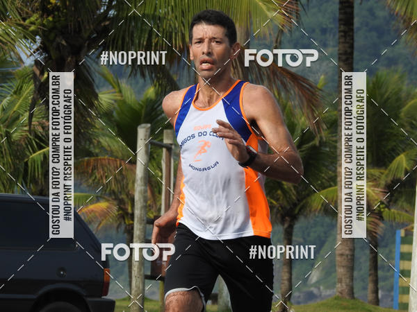 Buy your photos of the eventMeia Maratona Internacional de Peru�be on Fotop