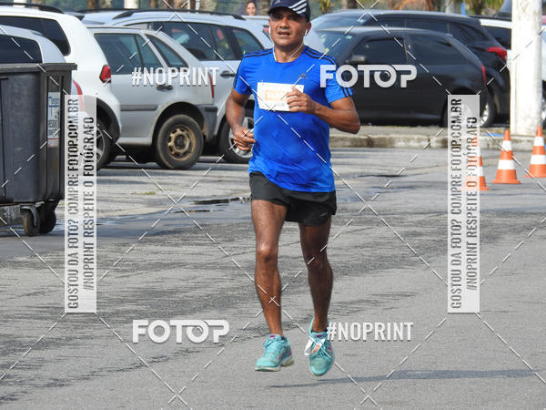 Buy your photos of the eventMeia Maratona Internacional de Peru�be on Fotop
