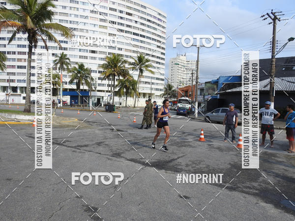 Buy your photos of the eventMeia Maratona Internacional de Peru�be on Fotop