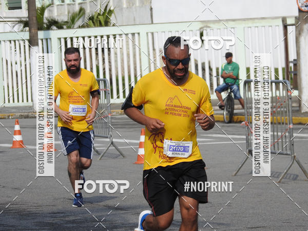 Buy your photos of the eventMeia Maratona Internacional de Peru�be on Fotop