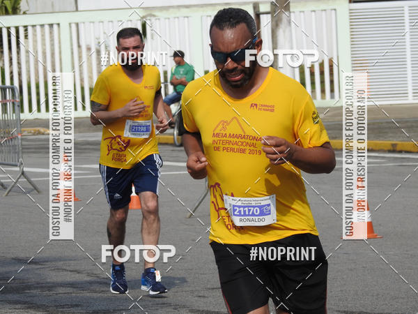 Buy your photos of the eventMeia Maratona Internacional de Peru�be on Fotop